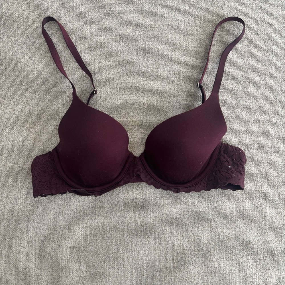 Aerie Buttery Lace Bra in Rich Burgundy Maroon 32B